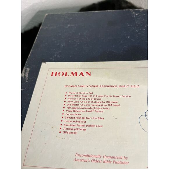 New Holman family verse reference jewel bible - Picture 2 of 10